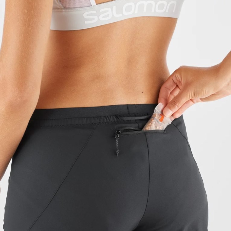 Black Salomon Cross 5'' Women's Running Shorts | IE PA5491